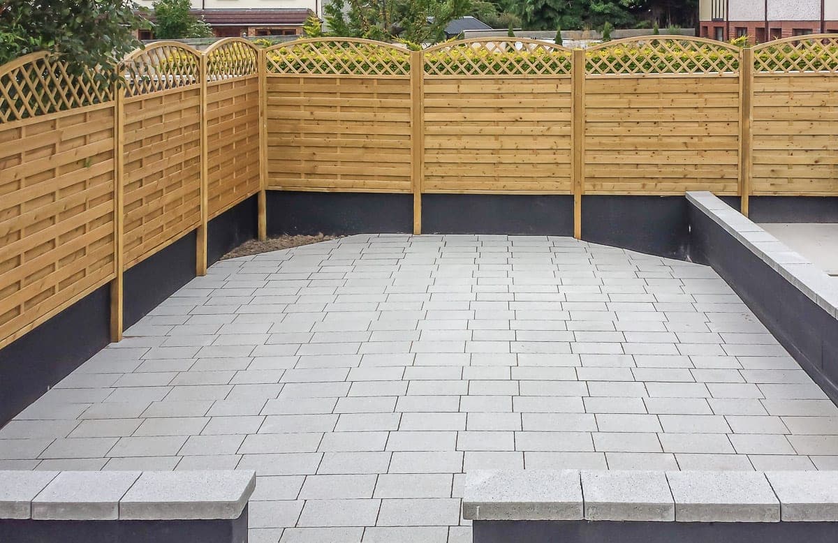 New paving and timber fencing to the rear garden